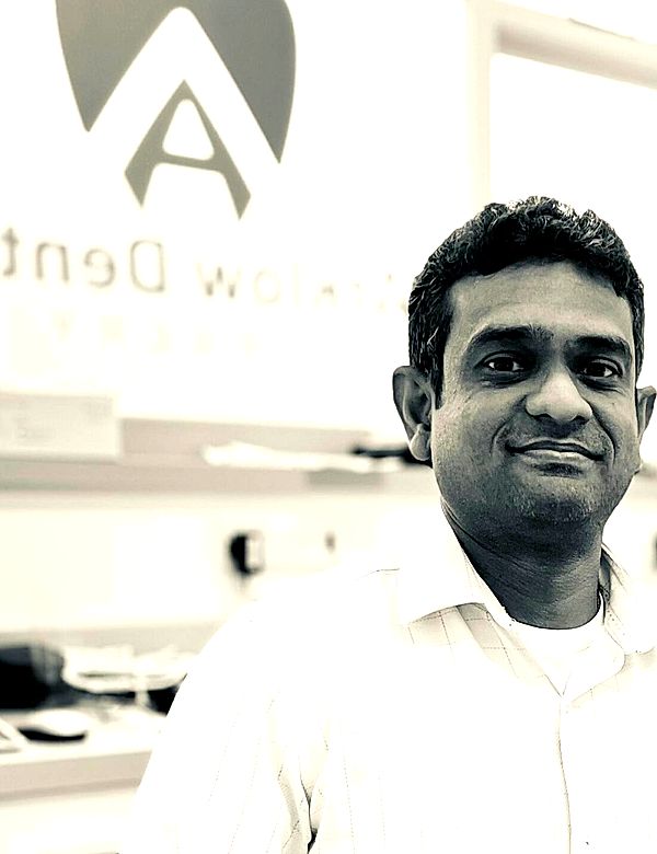 Dr. Giridhar Govardan